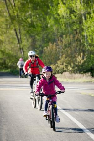 kids biking